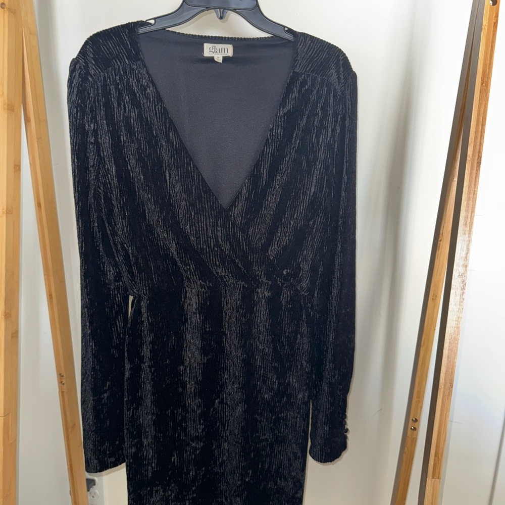 Glam Shimmering Black Long Sleeve Dress